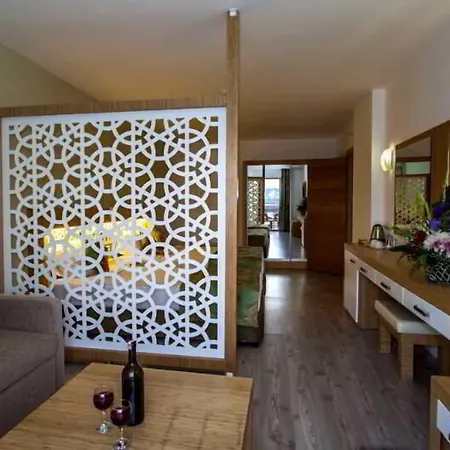 Szálloda Eftalia Splash 5*